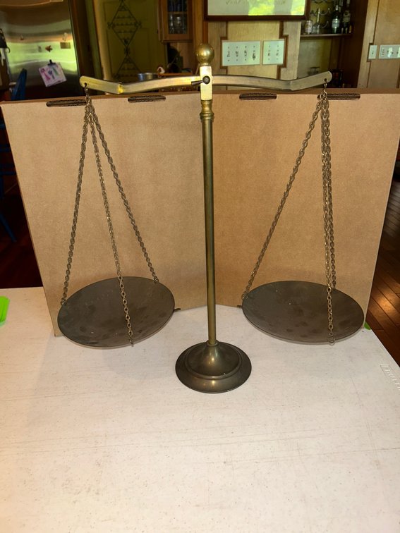 Vintage style balance scale