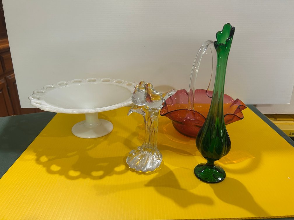 Glass basket, milkglass cake plate, vase