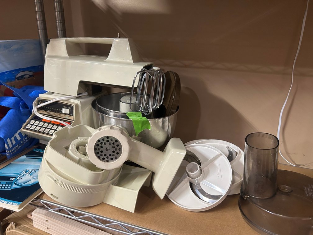 Oster food processor and kitchen center
