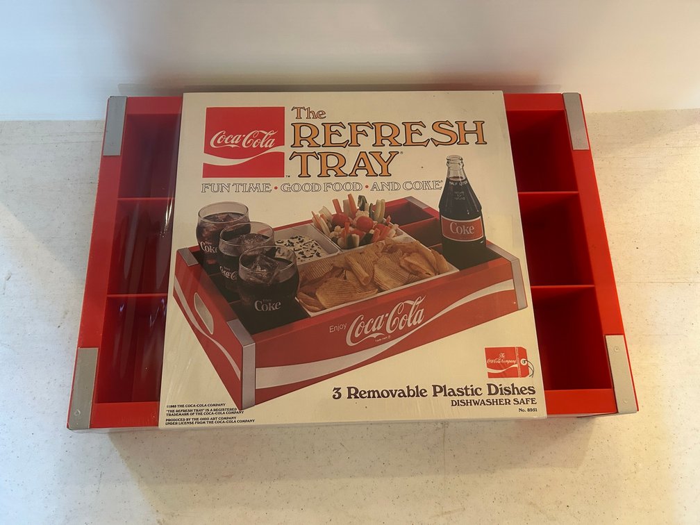Coca-Cola The Refresh tray-by Ohio Art