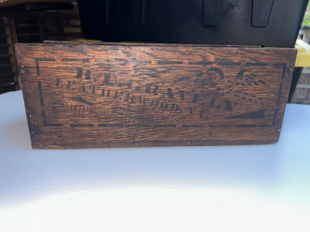 B.E. Gravely, Leatherwood, VA advertising box