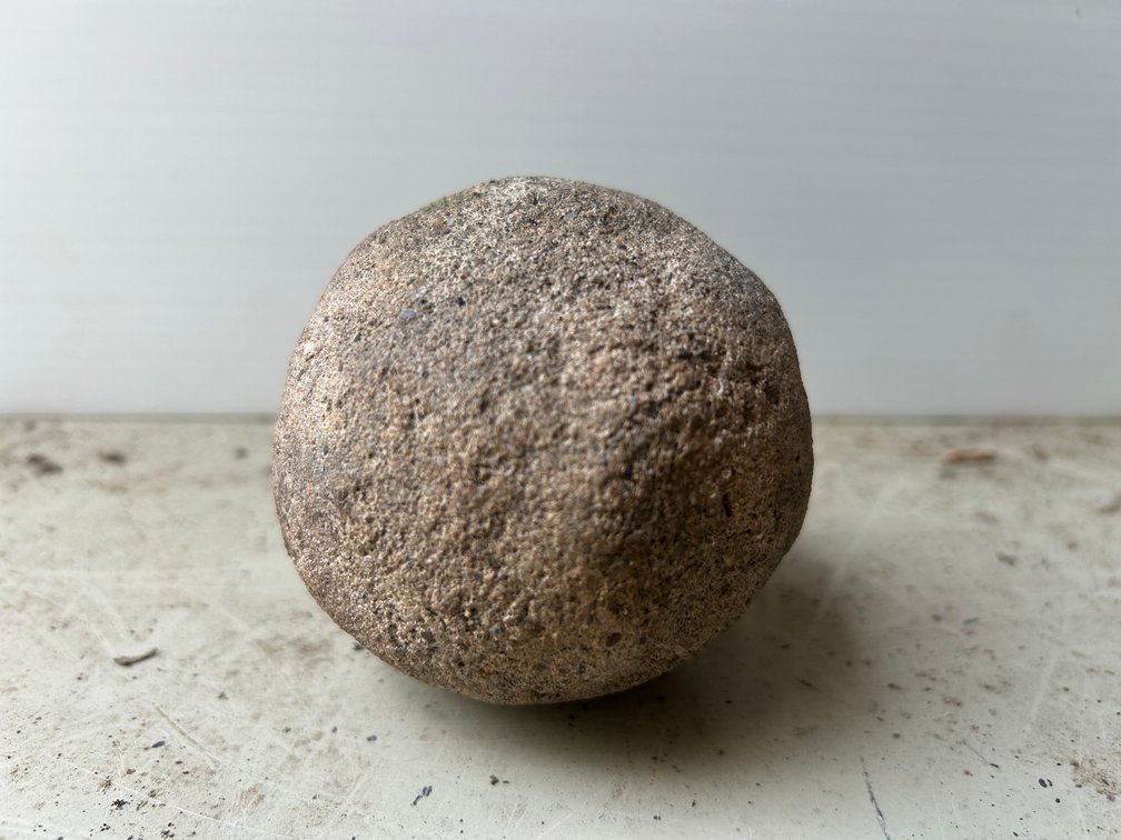 Stone cannonball