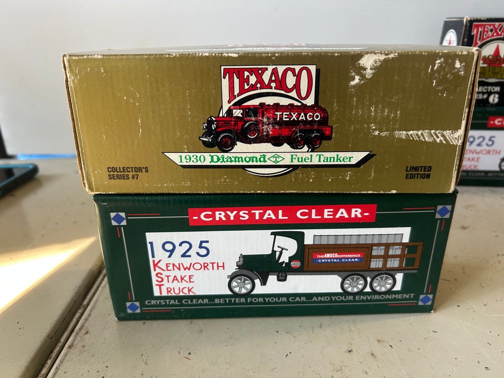 2 Texaco themed coin banks-diecast trucks-1930 Diamond Fuel Tanker-1925 Kenworth Stake truck