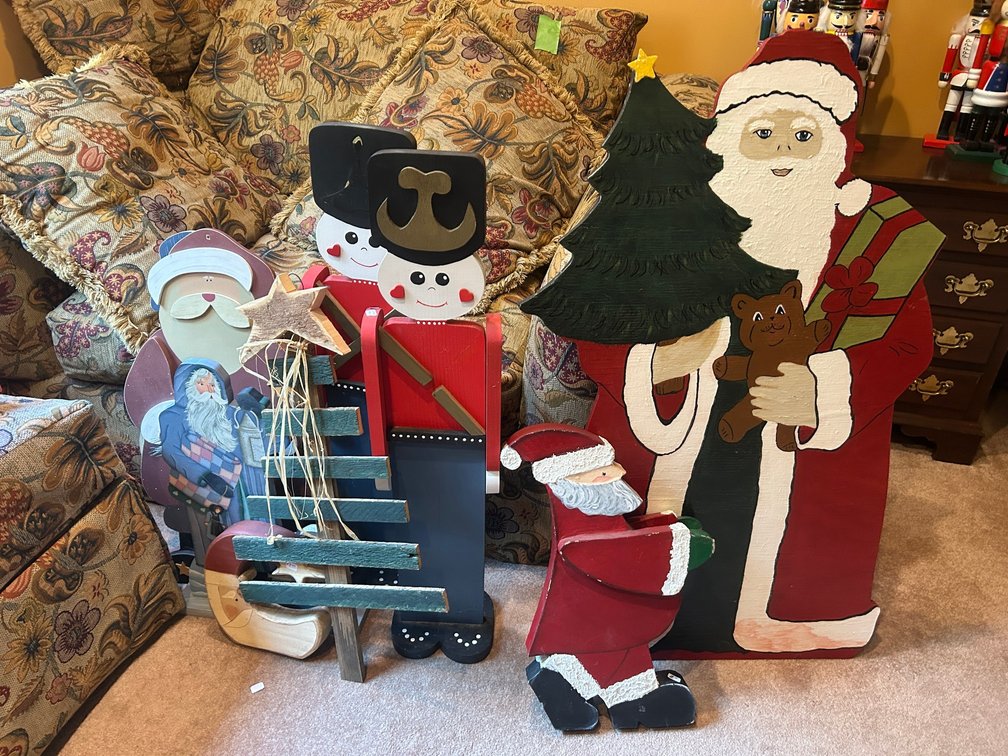 Wooden decorative Santas, Nutcrackers