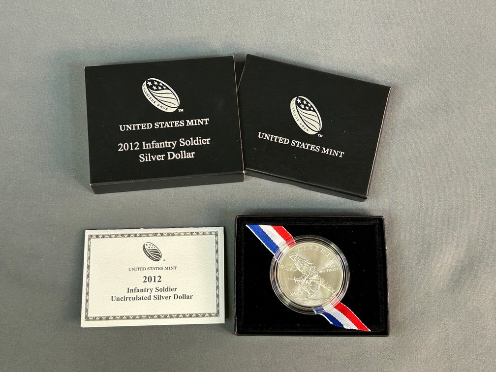 2012 Infantry Soldier Commemorative Silver Dollar