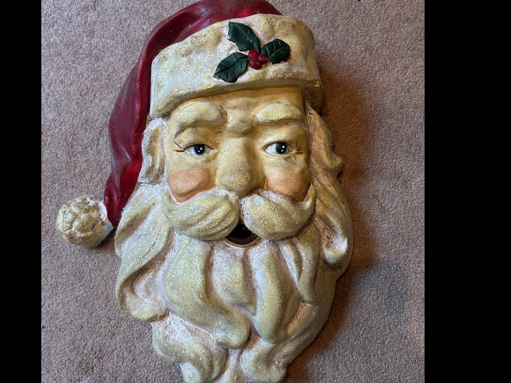 Plaster hanging Santa head