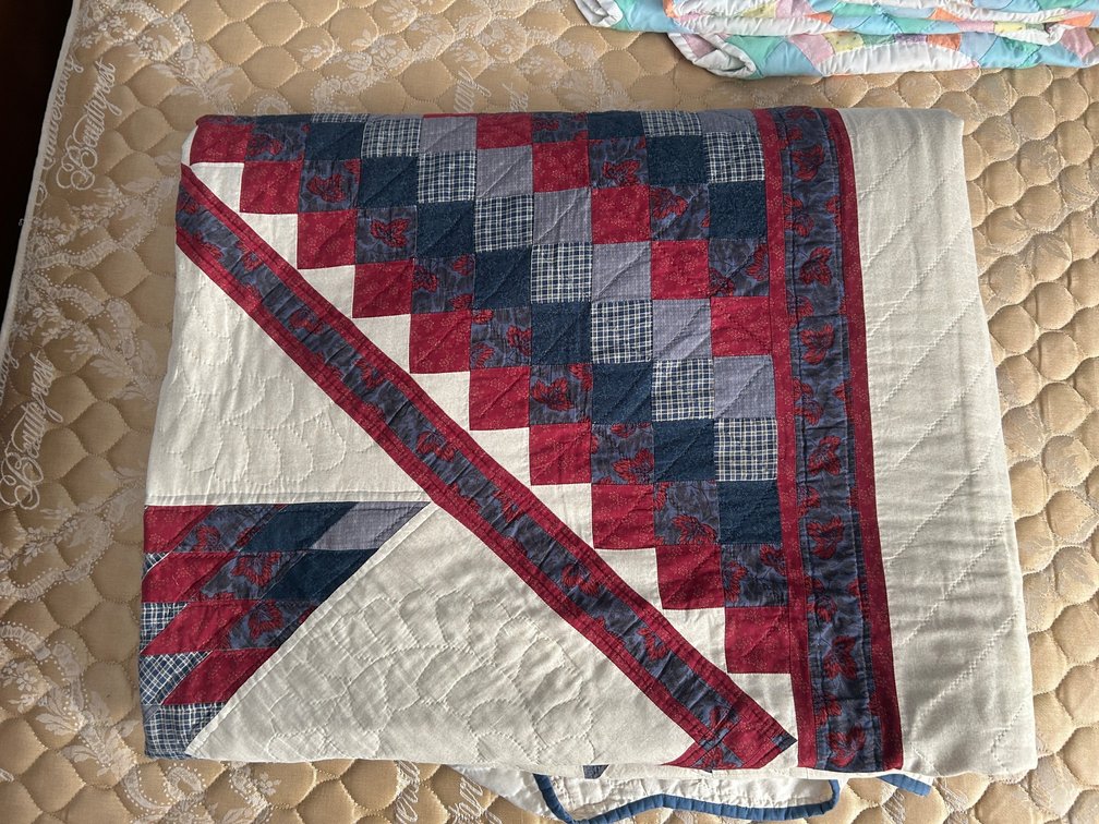 Machine quilt
