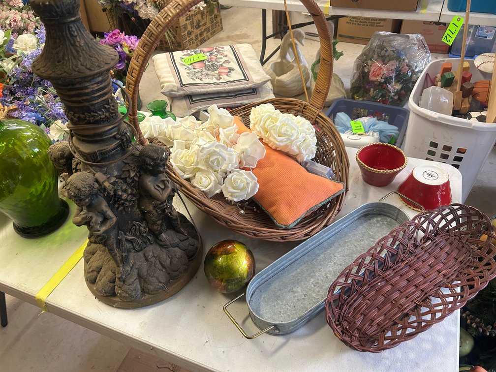 Lamp and shade, 2 baskets, Starbucks bowls