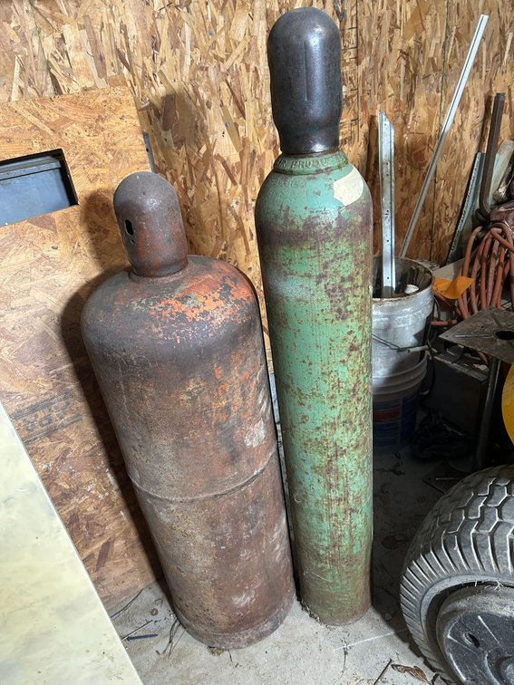 Oxygen tank, large metal tank