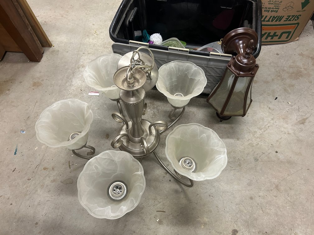 Modern chandelier, wall hanging lamp