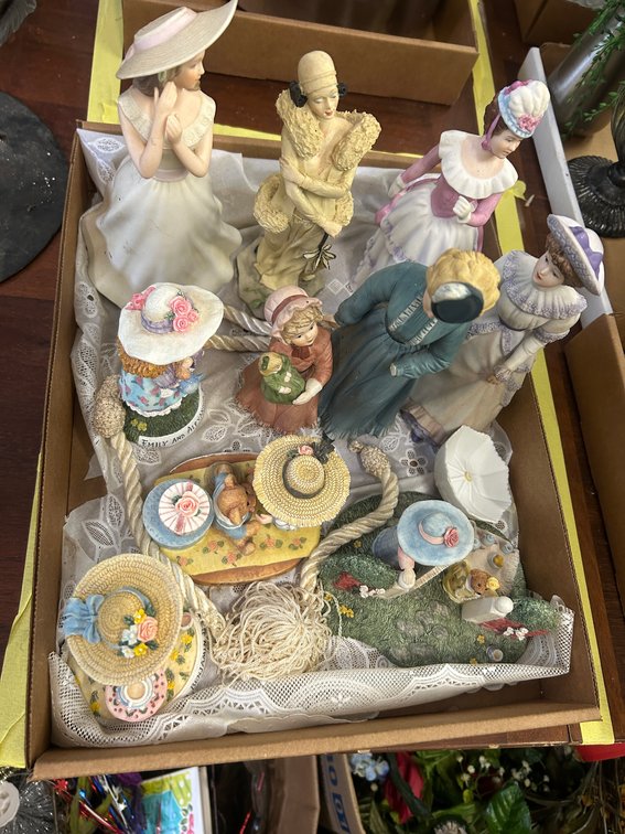 Ceramic Victorian figurines