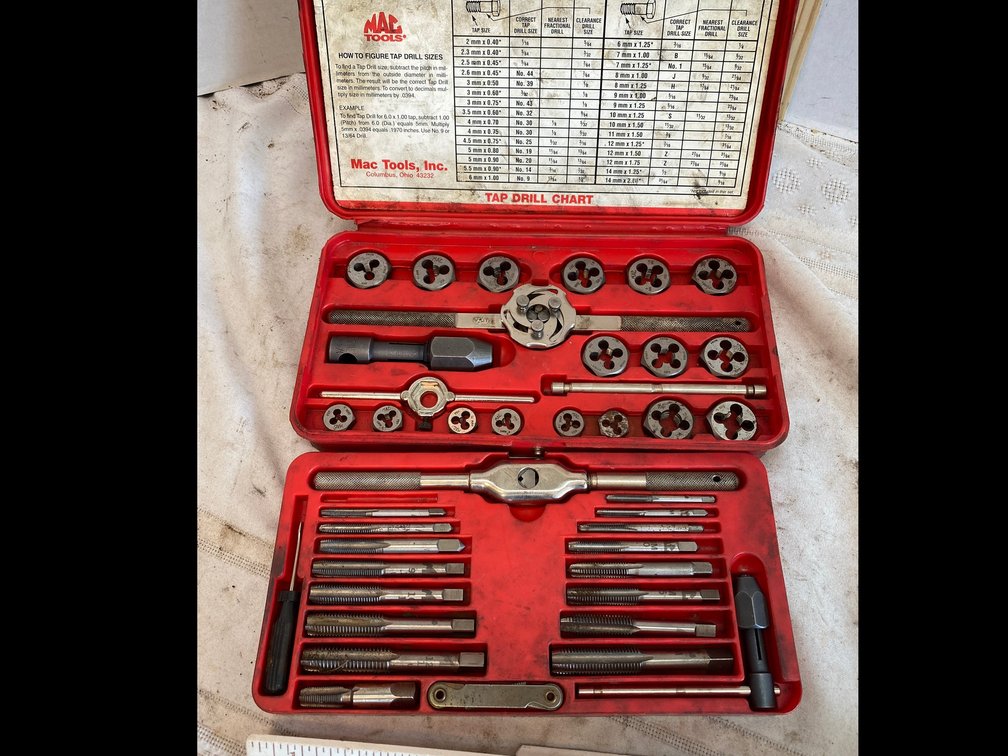 Mac Tools Metric Tap and Die Set