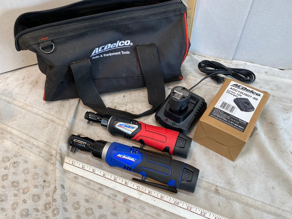 12 Volt Battery Powered AC Delco 1/4 inch and 3/8 Drive Rachets with 3-Batteries and 2 chargers
