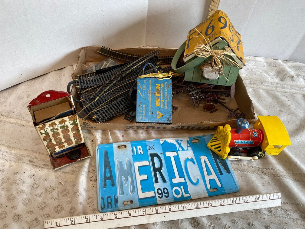 Ho Scale Train Tracks ONLY, Bird House, American License Plate, Tin Match Holder
