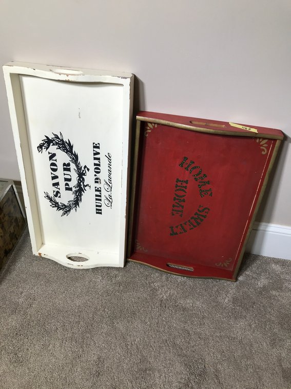 Hanging decorative advertising trays