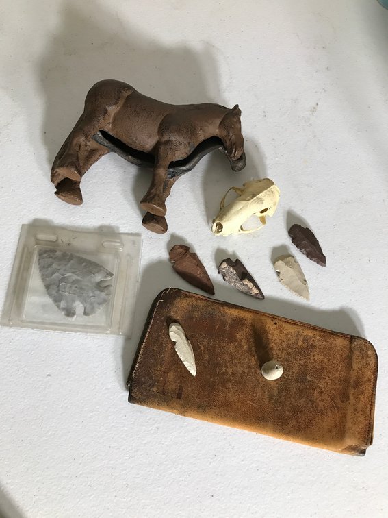 Cast iron horse, Indian arrowheads, misc.
