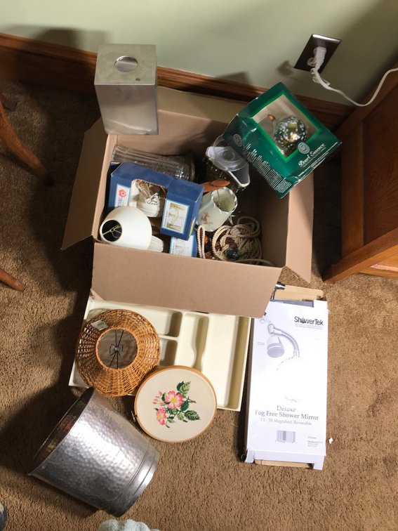 Small lamps, oil candle, shower mirror, misc.