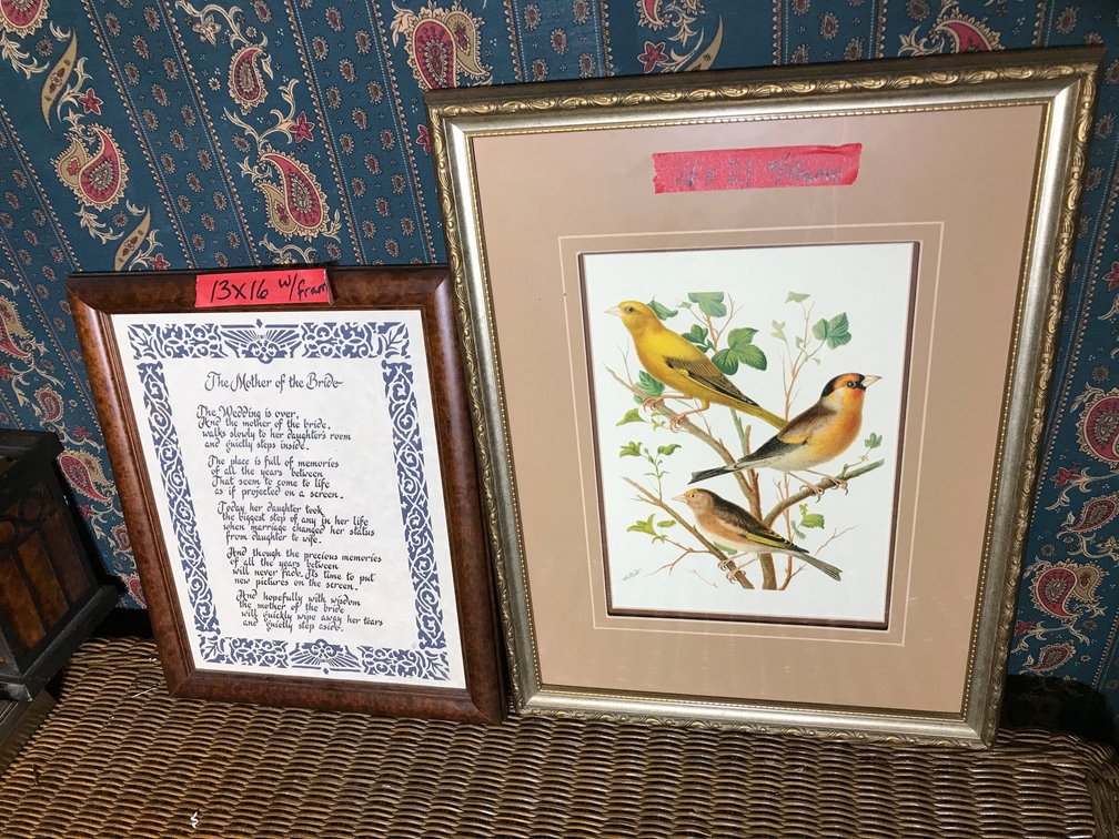 2 Framed wall hangings