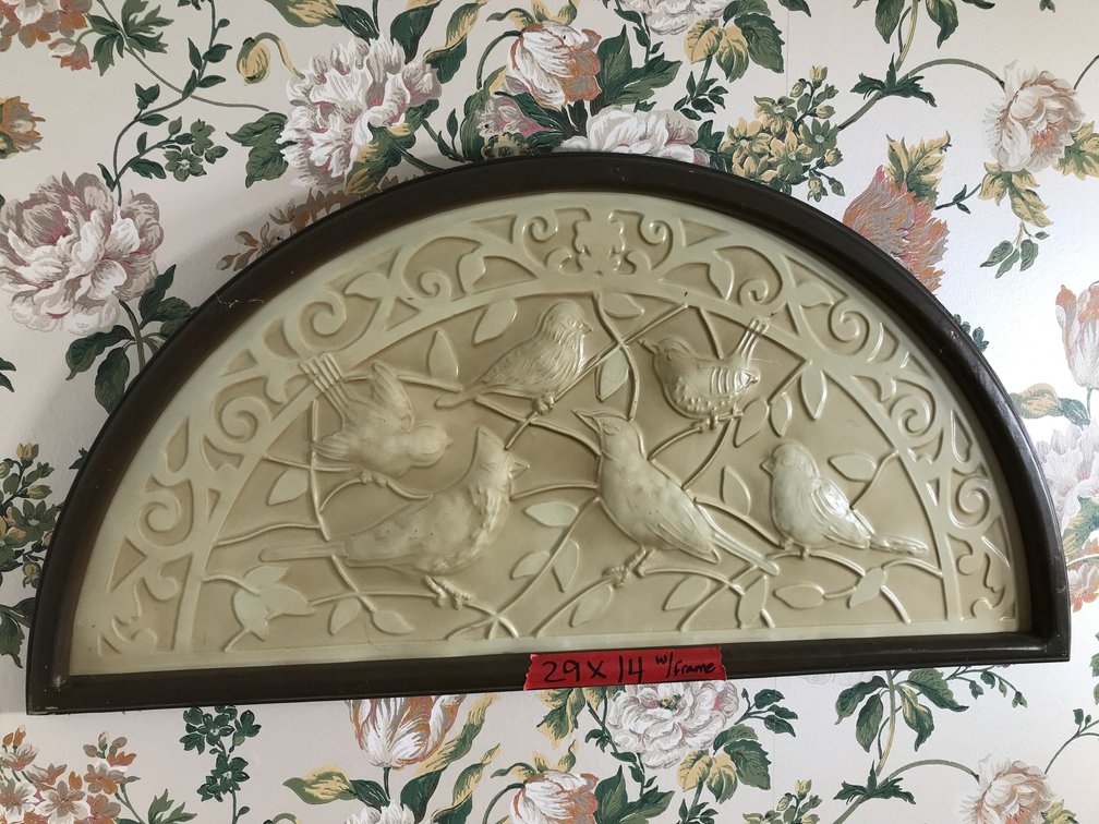 Metal bird decorated wall hanging-approx. 29" x 14"