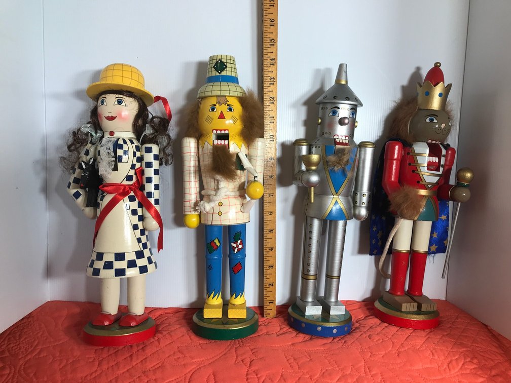 Wizard of Oz nutcrackers