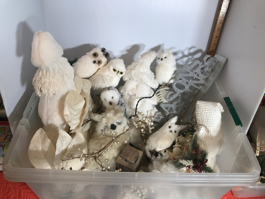 White Owl Christmas decorations, misc.
