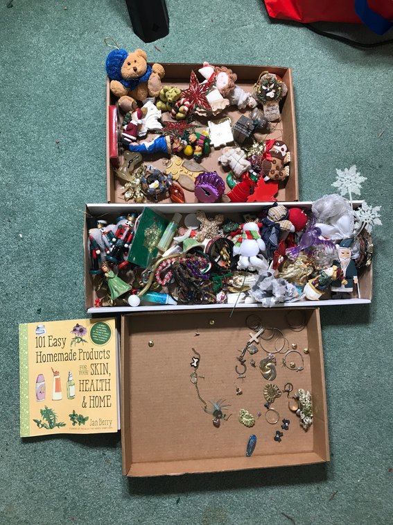Misc. holiday decorations, costume jewelry, misc.