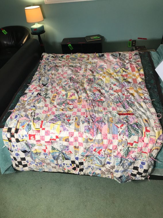 Quilt-approx. 49" x 74"