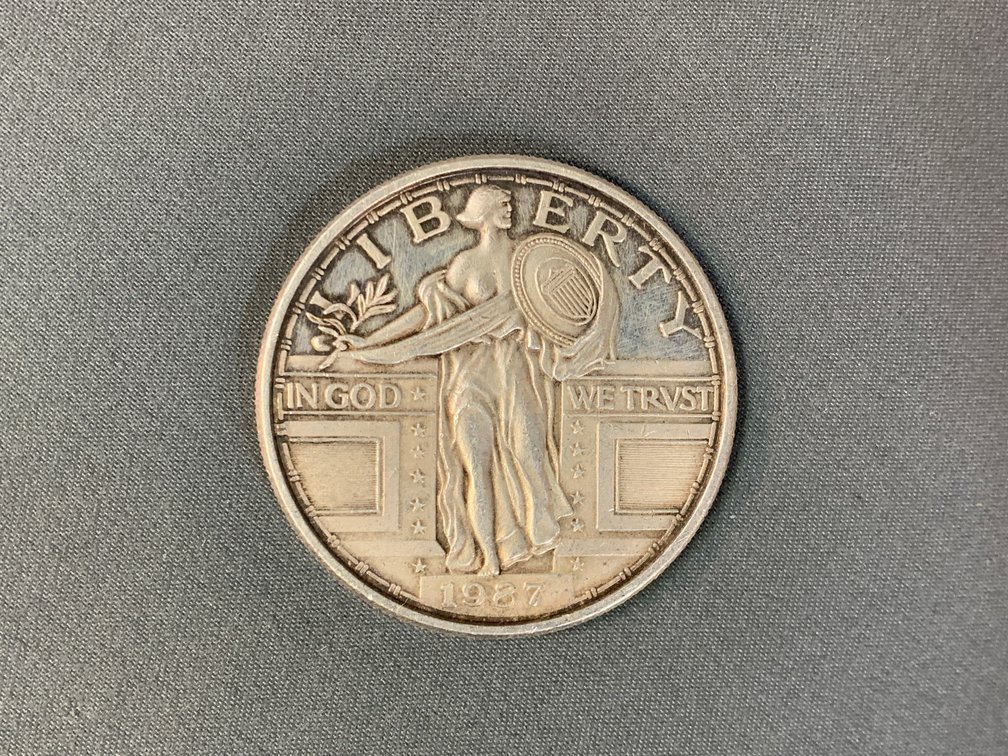 1987 Standing Liberty Silver Round