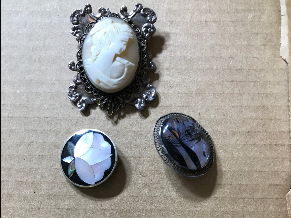 Estate jewelry marked Sterling Silver-untested by auction company