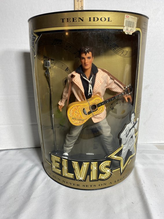 TEEN IDOL EDITION OF ELVIS PRESLEY DOLL