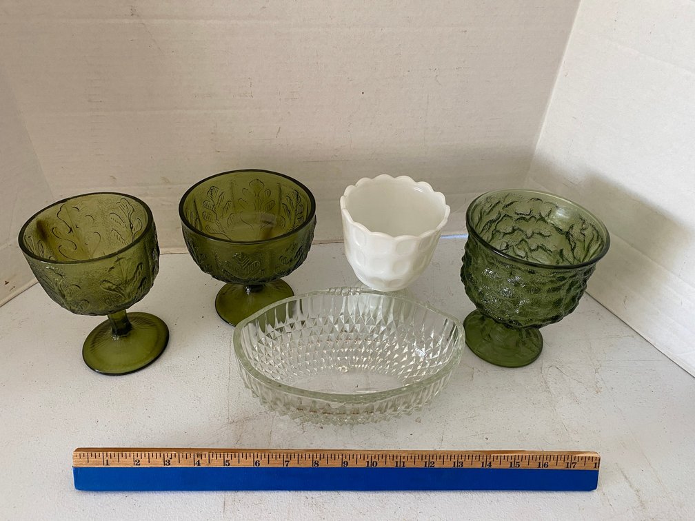 GLASS BOWLS