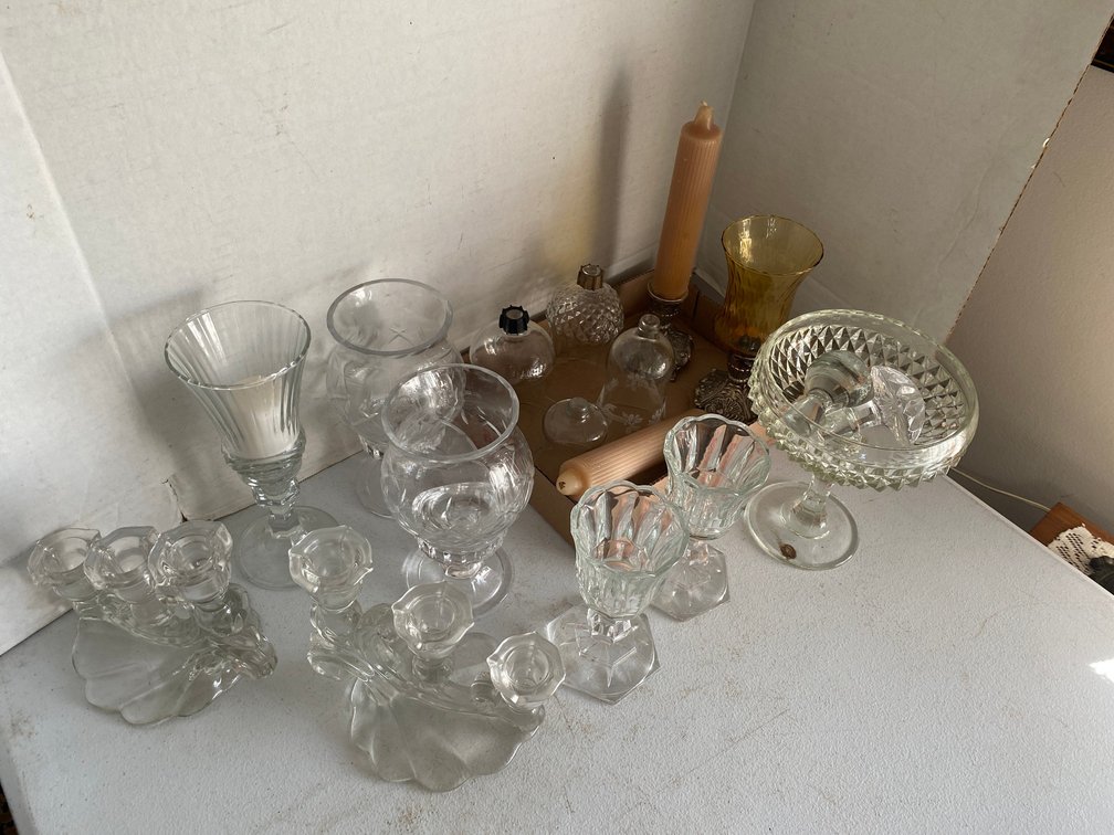 CANDLE HOLDERS