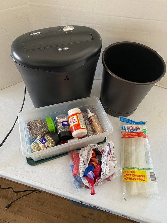 AURORA MODEL A S 618 S B6 SHEET PAPER SHREDDER