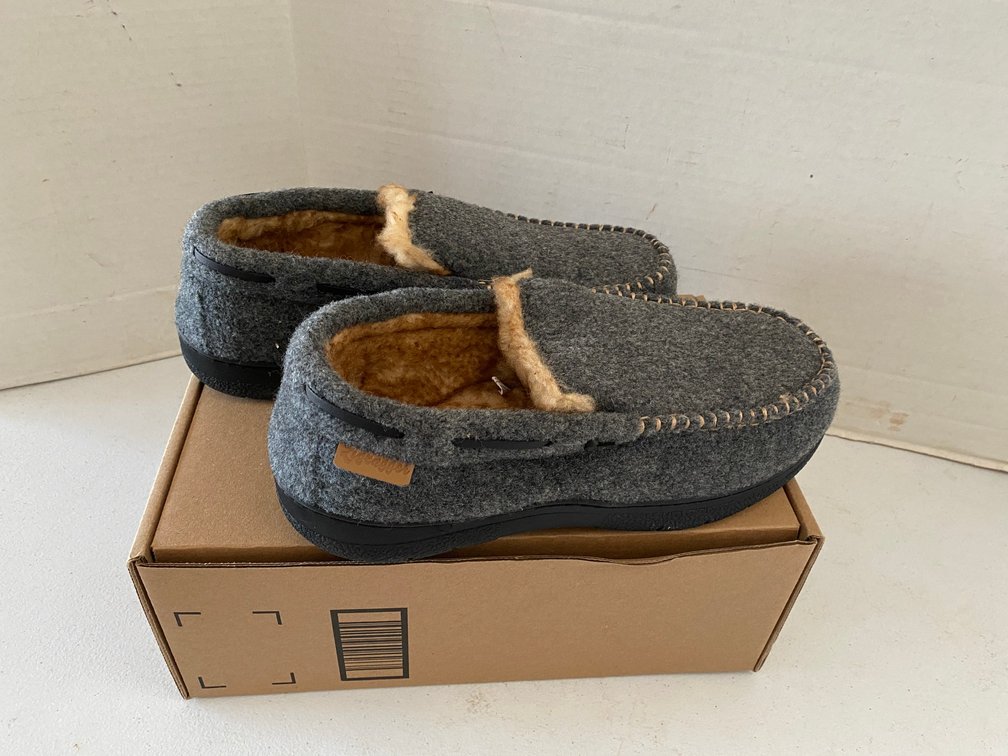 PAIR OF ZIG ZAGGER