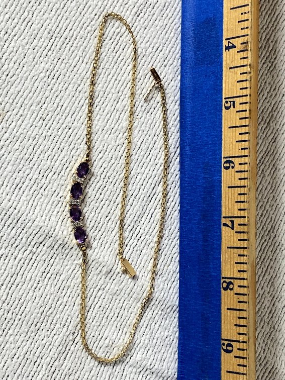 NECKLACE MARKED 14 CARAT