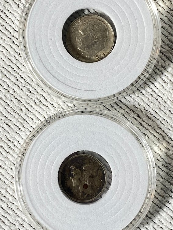 1934 MERCURY DIME AND A 1957 ROOSEVELT DIME