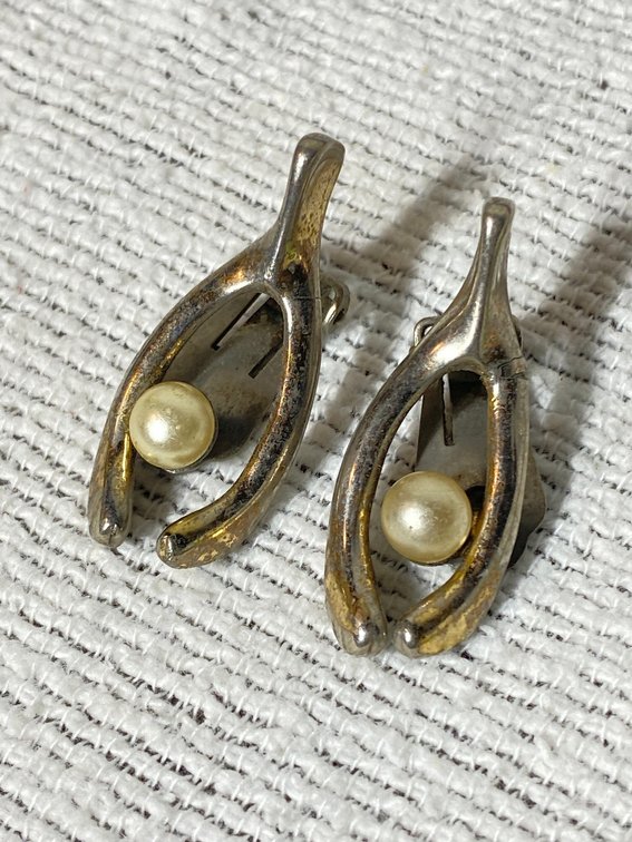 VINTAGE WISHBONE WITH PEARL CLIP-ON EARRINGS BY BERGENE