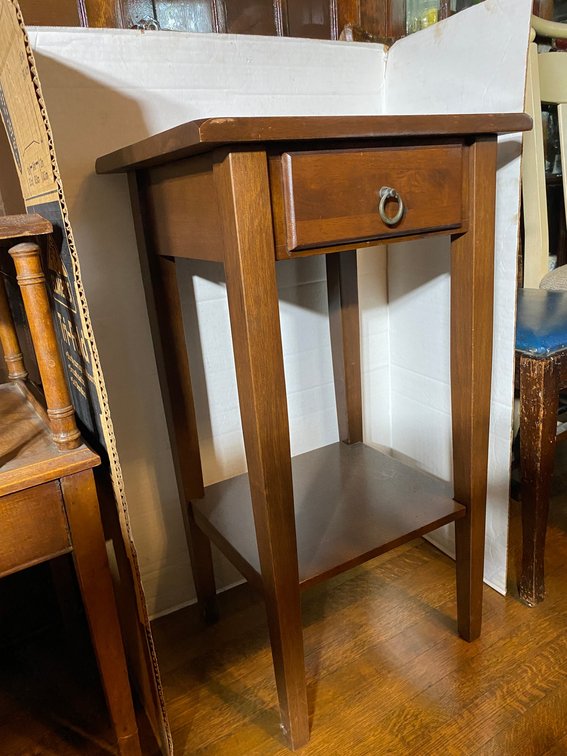 TALL AND NARROW NIGHTSTAND MEASURES APPROXIMATELY 17 INCHES ACROSS
