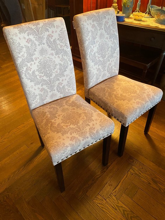 PAIR OF SIDE CHAIRS BY GIANTEX