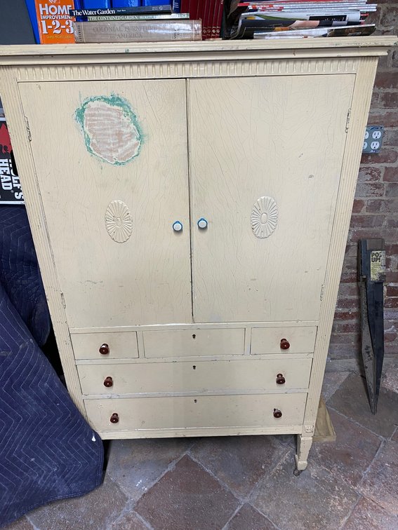 VINTAGE WOODEN CABINET