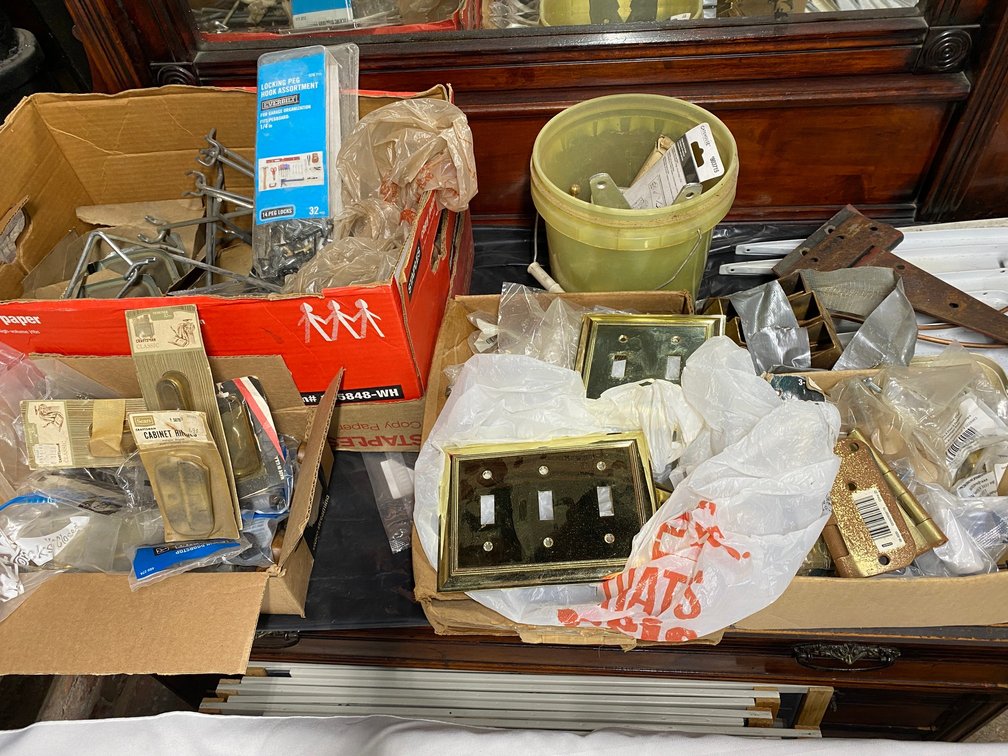 ASSORTED HARDWARE