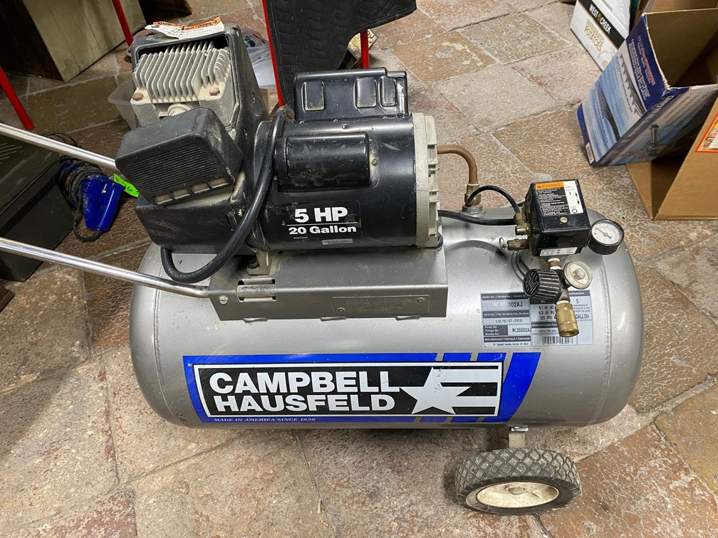 CAMPBELL HAUSFELD 20-GALLON FIVE HORSEPOWER AIR COMPRESSOR