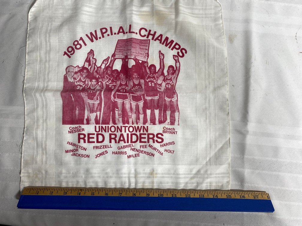 1981 WPIAL CHAMPS COMMEMORATIVE HANDKERCHIEF