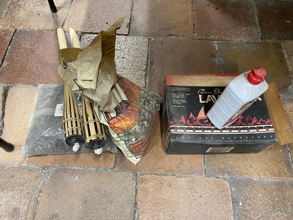 TIKI TORCHES