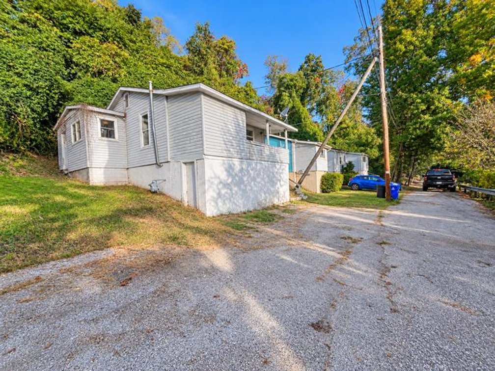 Image for Two Adjoining Homes in Charleston’s South Hills