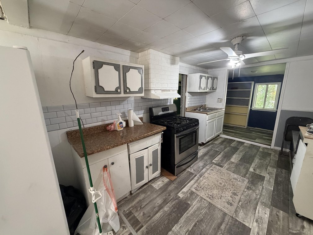 Image for Charleston 2 Bedroom with Many Updates