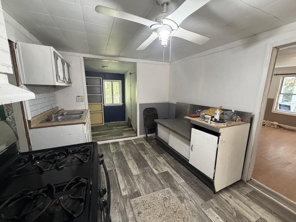 Image for Charleston 2 Bedroom with Many Updates