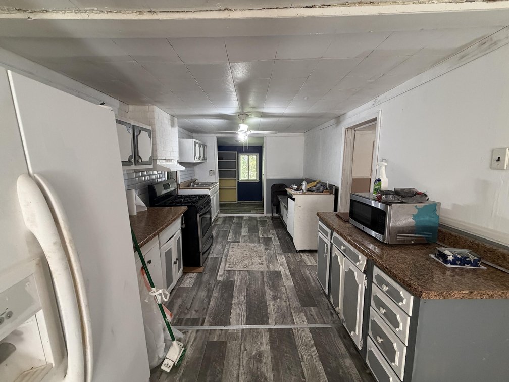 Image for Charleston 2 Bedroom with Many Updates