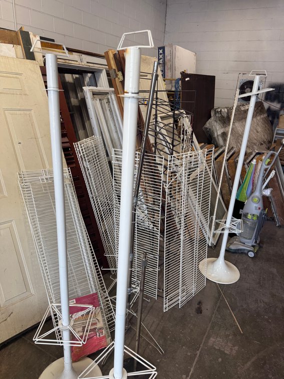 Wire display stands and grid panels