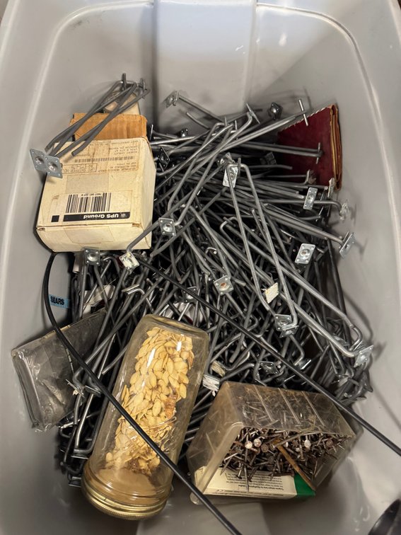 Hardware and fluorescent work light